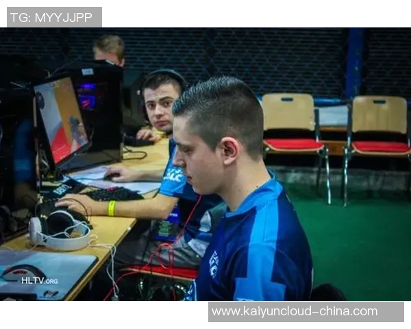 CSGO战术解析：WE战队的进攻体系与战术布局深度剖析