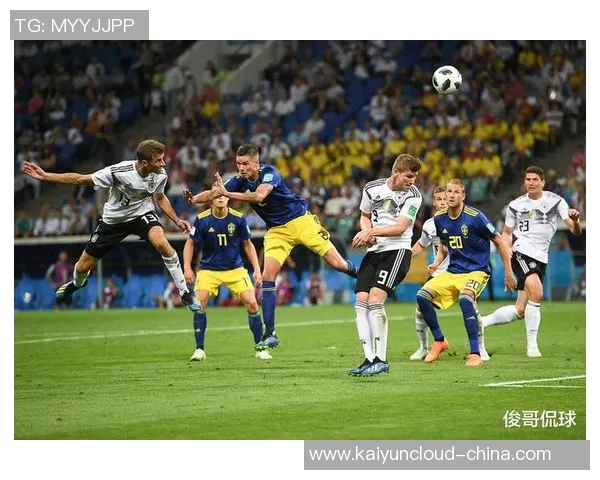 曼彻斯特球队对阵年轻人队的精彩较量即将上演，谁能在赛场上脱颖而出